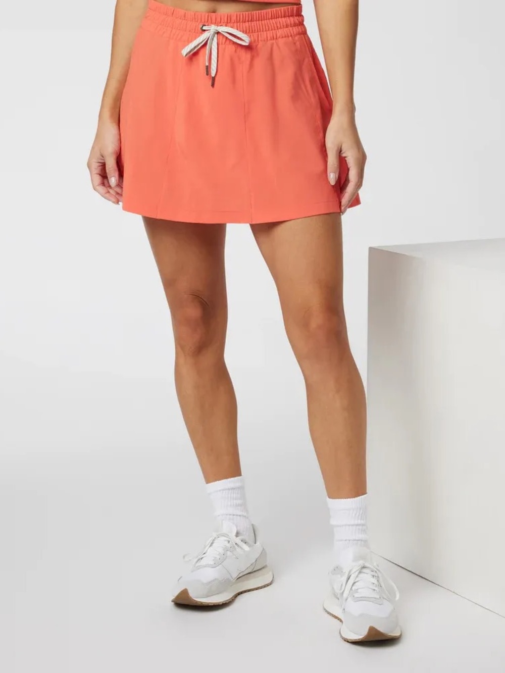 Vuori Clementine Skirt/ Skort Pomelo Size XS